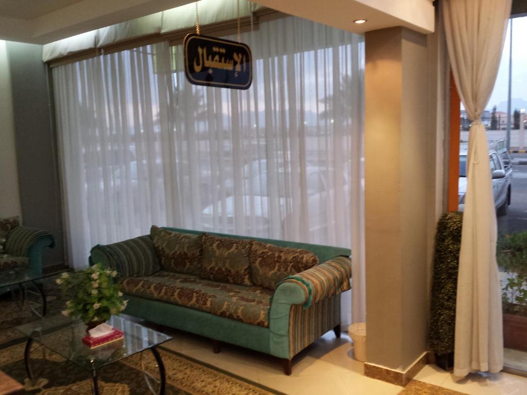 اصال حائل للوحدات السكنية المفروشة Ha'il Luaran gambar